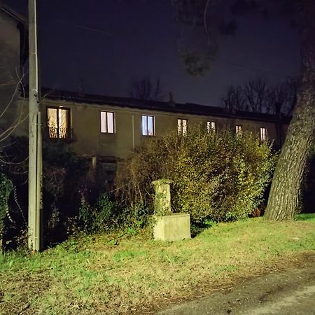 Stasion Di Pueste Nogaredo Exteriér fotografie